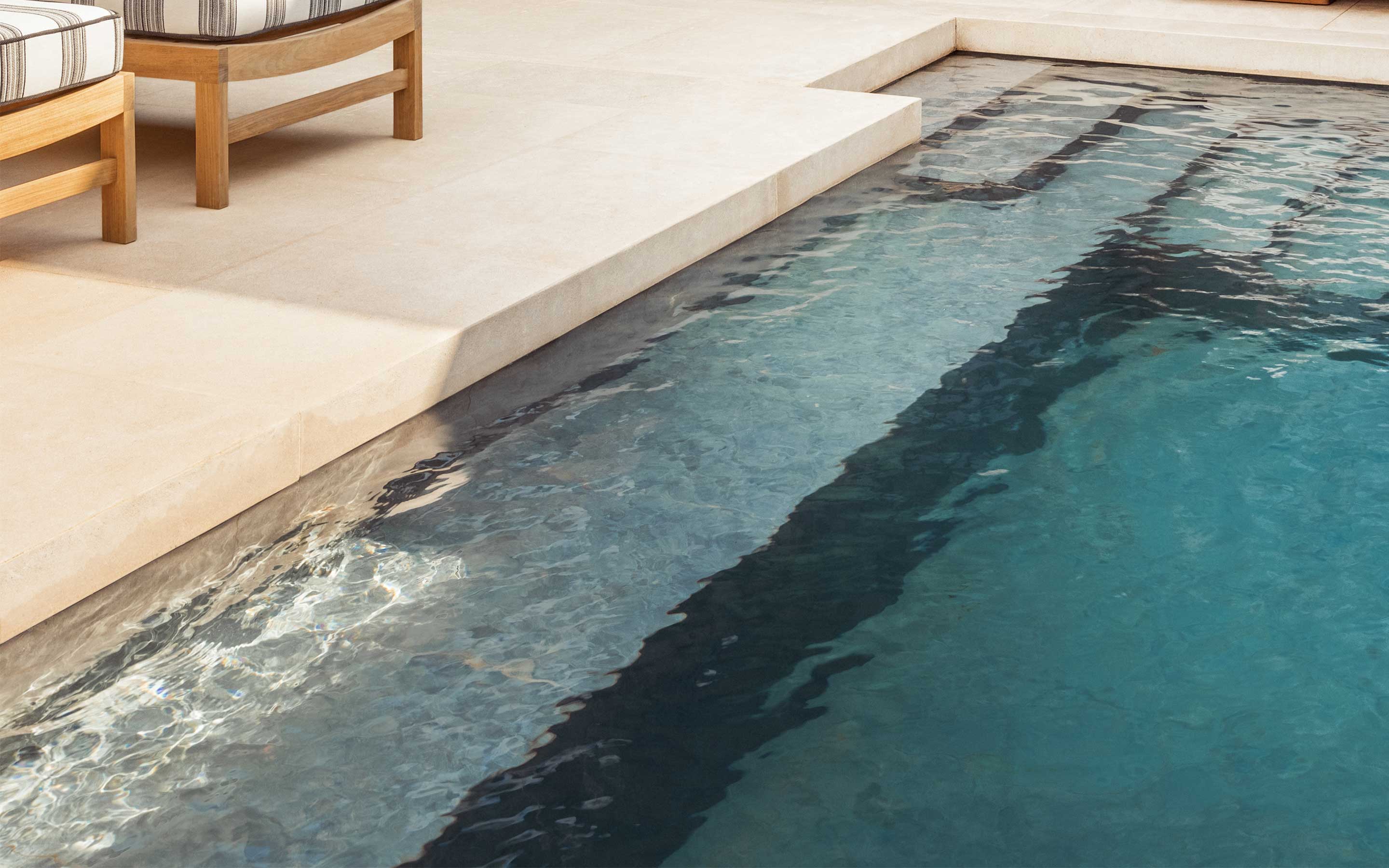 Aesthesis Bungalow In Athens One Only Aesthesis
